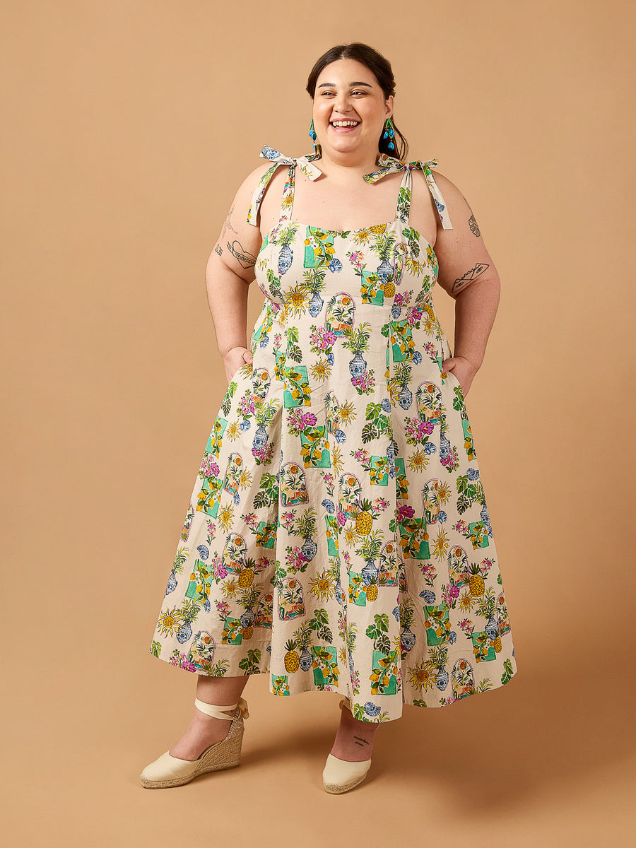 Lilas Dress | Midi Plus Size Dress Pattern | Deer&Doe Patterns