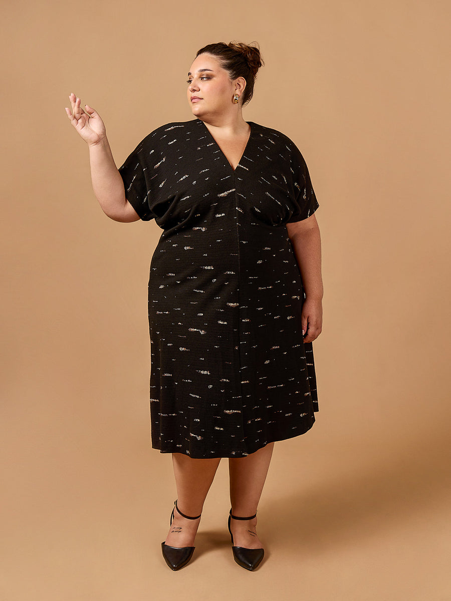 Mistral Dress | Midi-length Plus Size Knit Dress Pattern | Deer&Doe Patterns