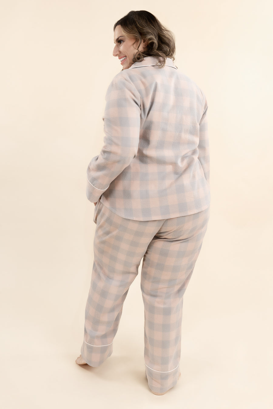 r.e.p.l.i.c.a* LV Pajama Set  Pajama set, Clothes design, Fashion