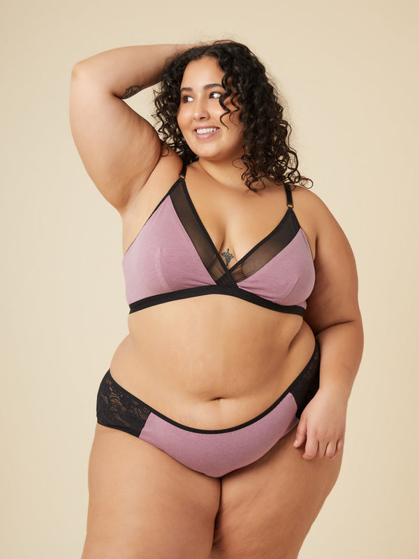 Plus-size sewn sample of the Céline bralette sewing pattern by Closet Core Patterns in mauve knit with black mesh insert, front view.