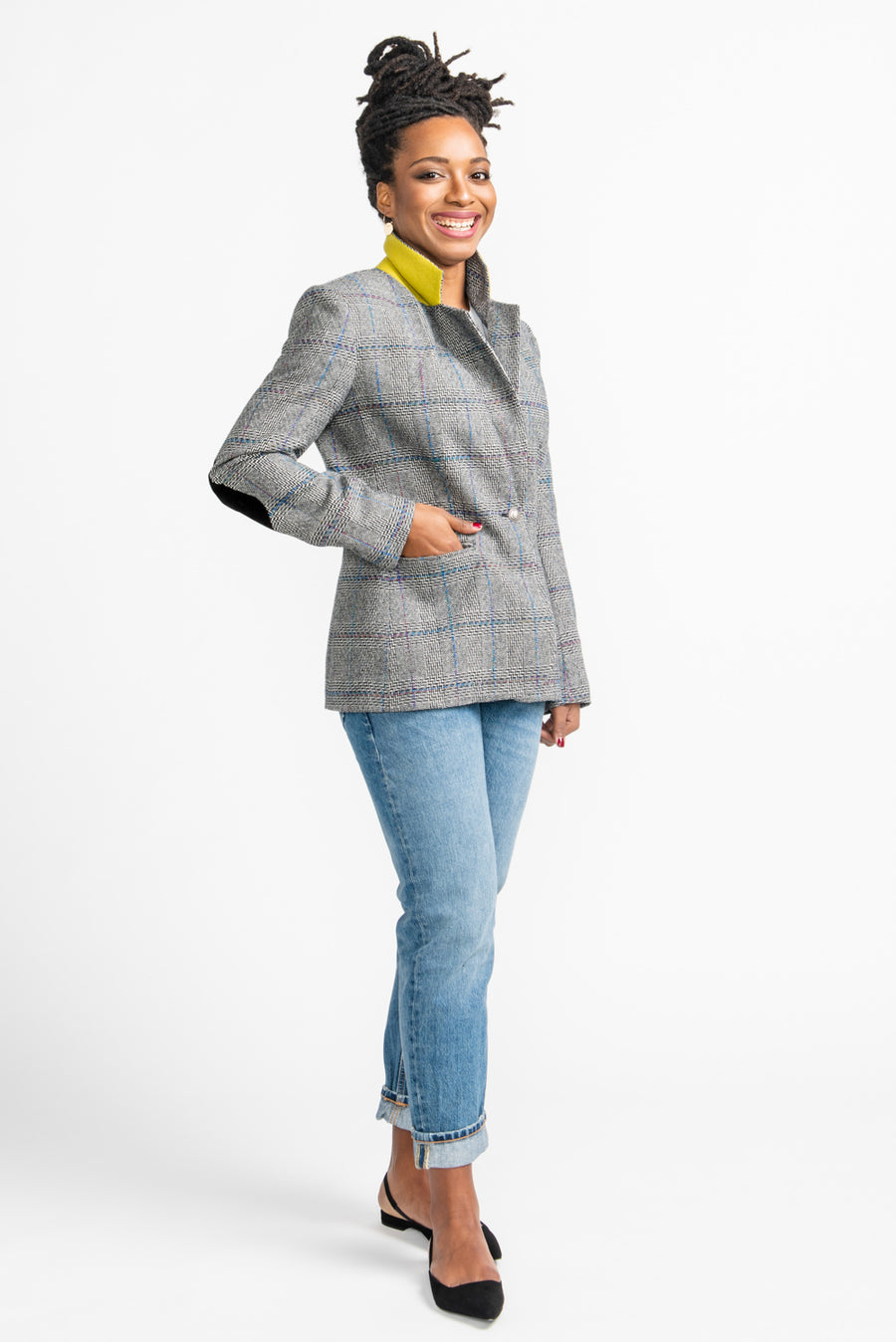 Newest 2024 Designer Jacket Women's Slim Fitting Patchwork Velvet Blazer -  China Women Jacket and Women Clothing price